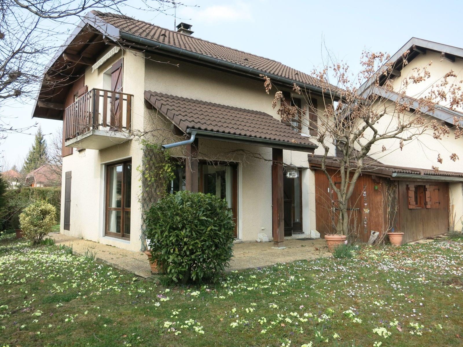 Maison à vendre à Annecy le vieux Evires