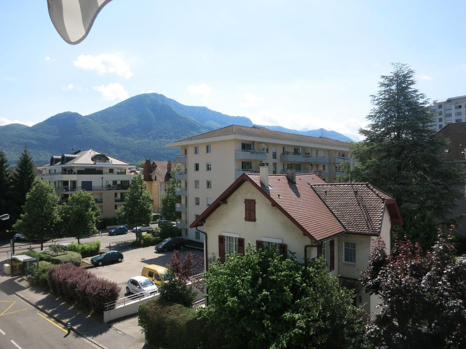 Appartement à vendre à Annecy – Avenue des Barattes